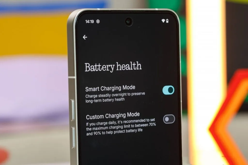Checking the battery NIGHING PHONE 3