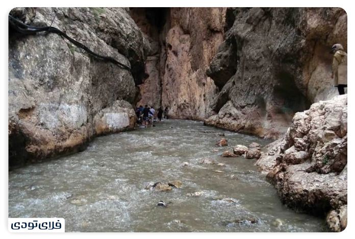 Khomeini Village Rivers and surrounding mouains