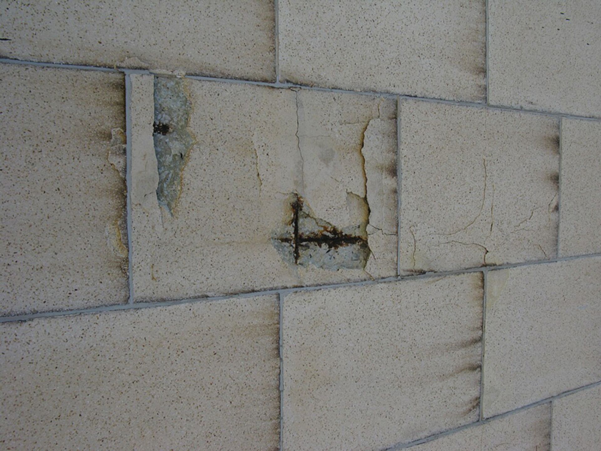 Concrete wall