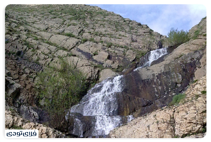 Seasonal waterfall