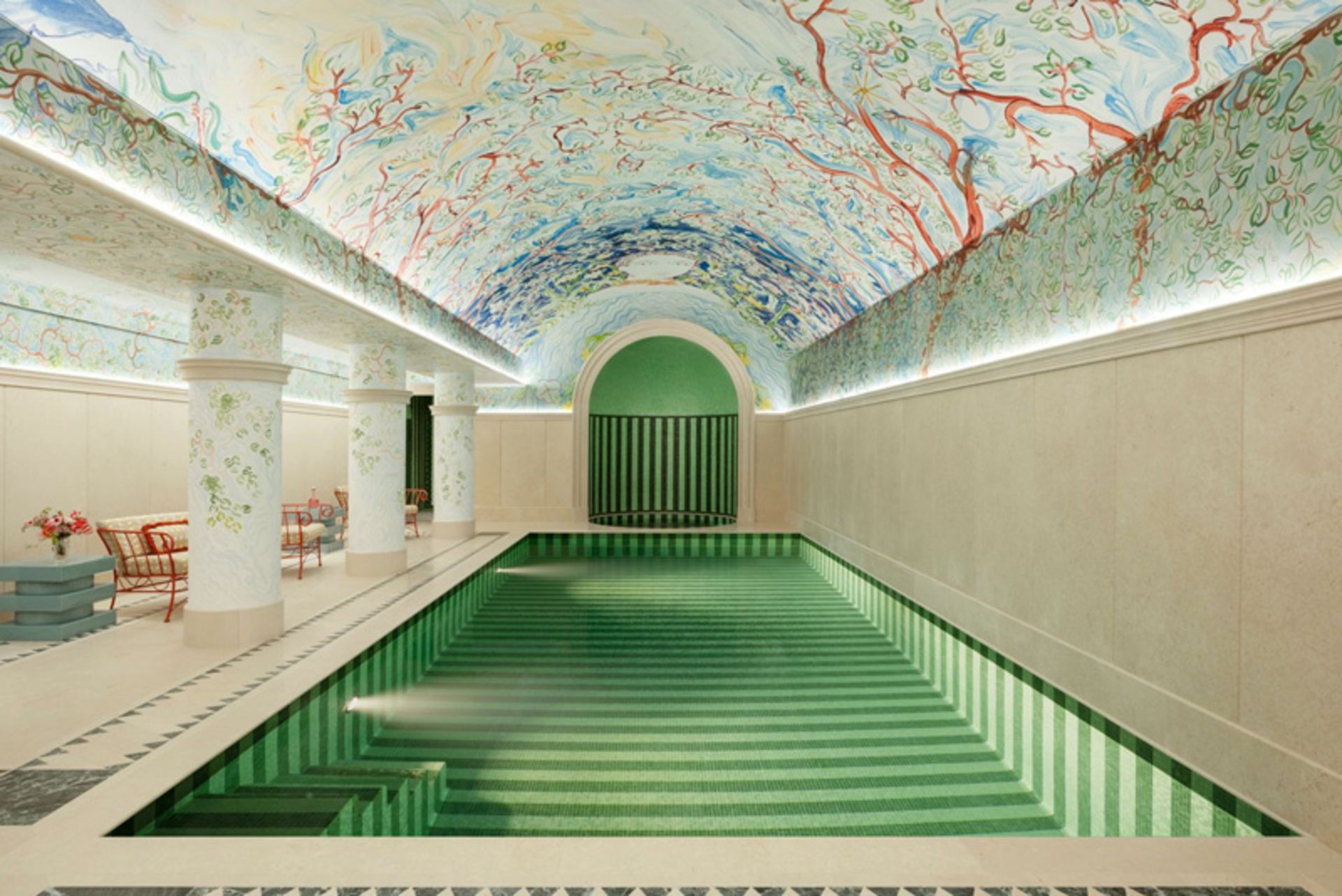 Paris Lu Grand Mazaren Hotel Pool