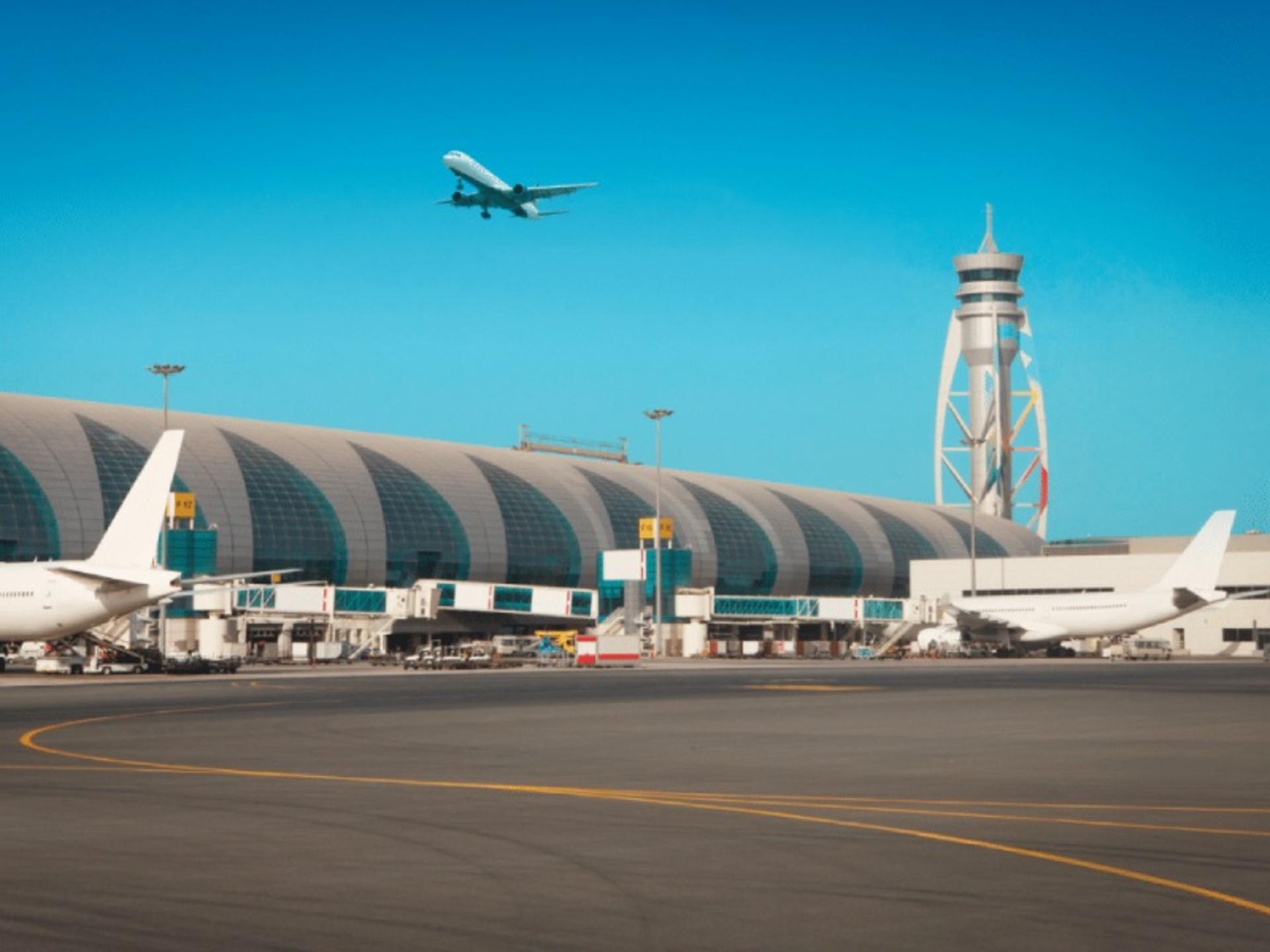 Modern Iernational Airports and Airports in Dubai