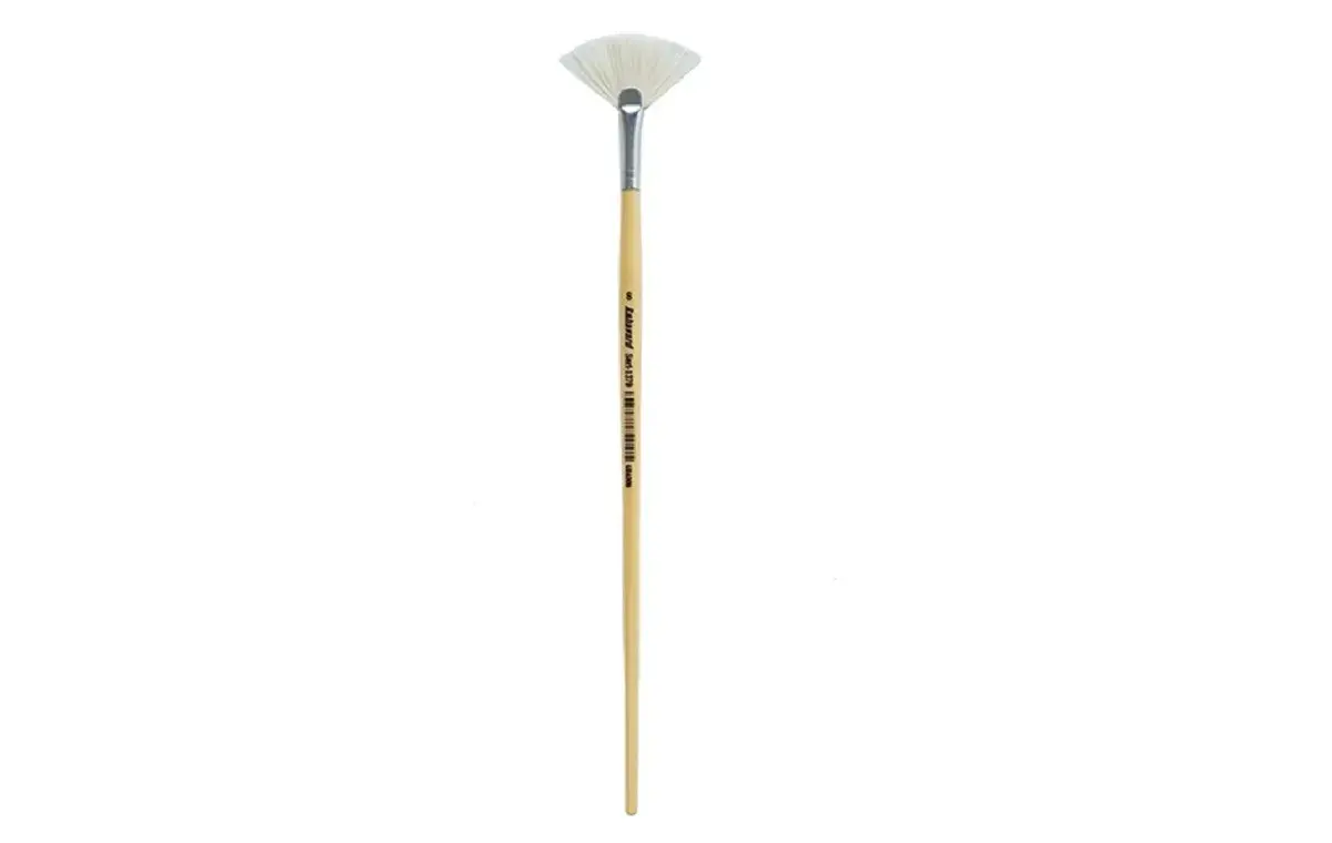The brush of the windmill brought the number 8