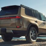 Comparison of Lexus GX and Toyota Land Cruise