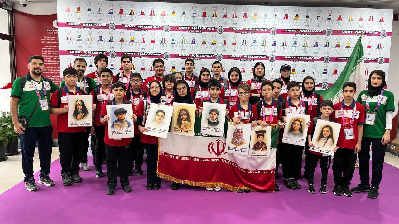 Iran Student Robotics Team Shine in Beijing World Championships