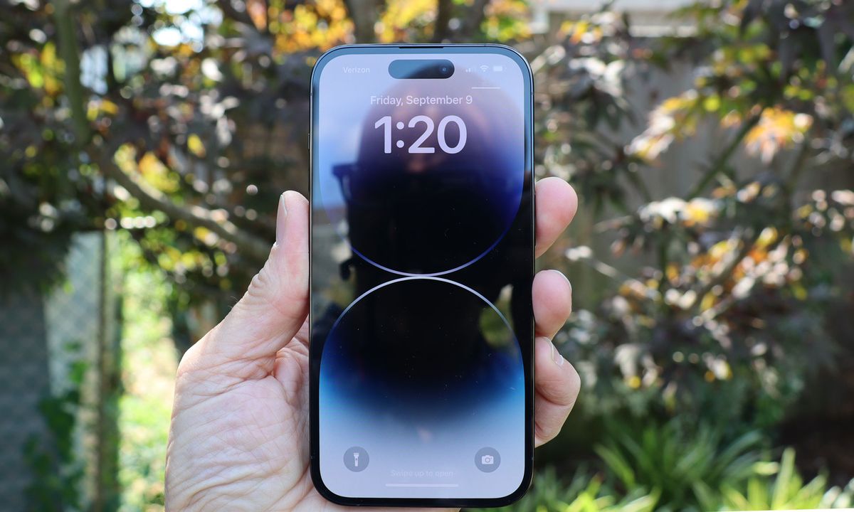 Why isn't it a good time to buy an iPhone? - Digino