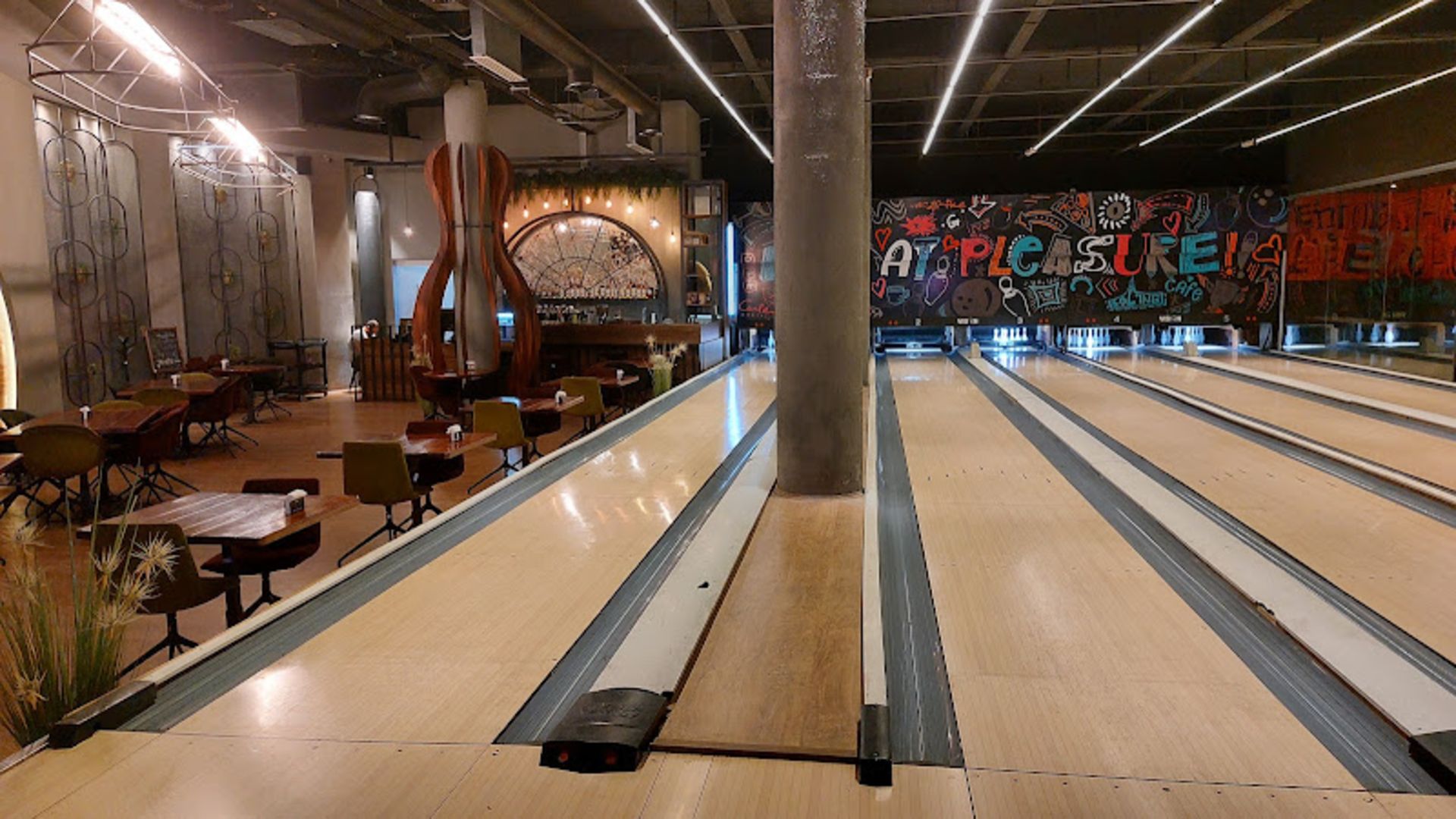 World's Bowling World Lines