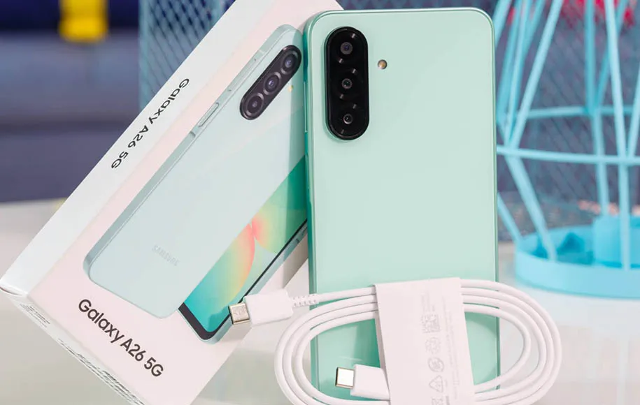 Compare Galaxy A26 with Poko M7 Peru