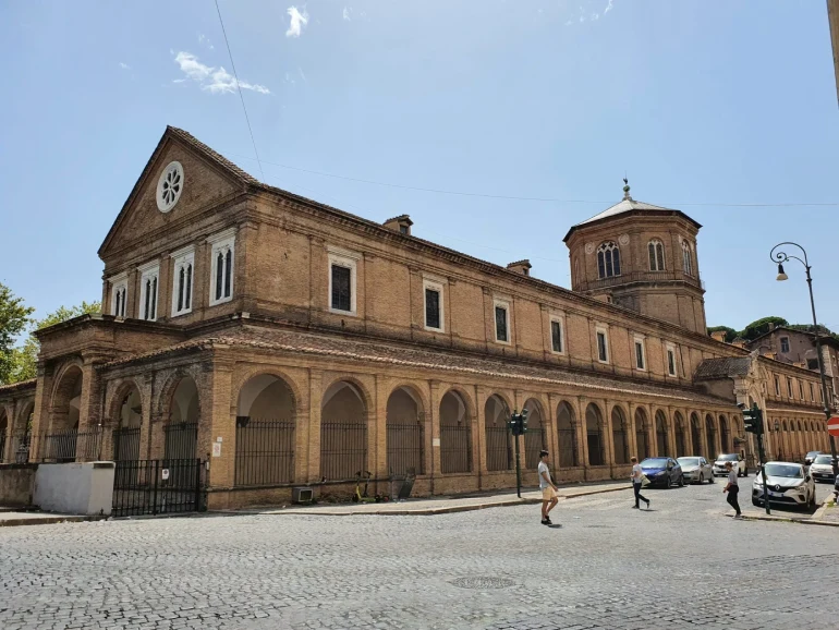 What is the transportation in the Vatican?