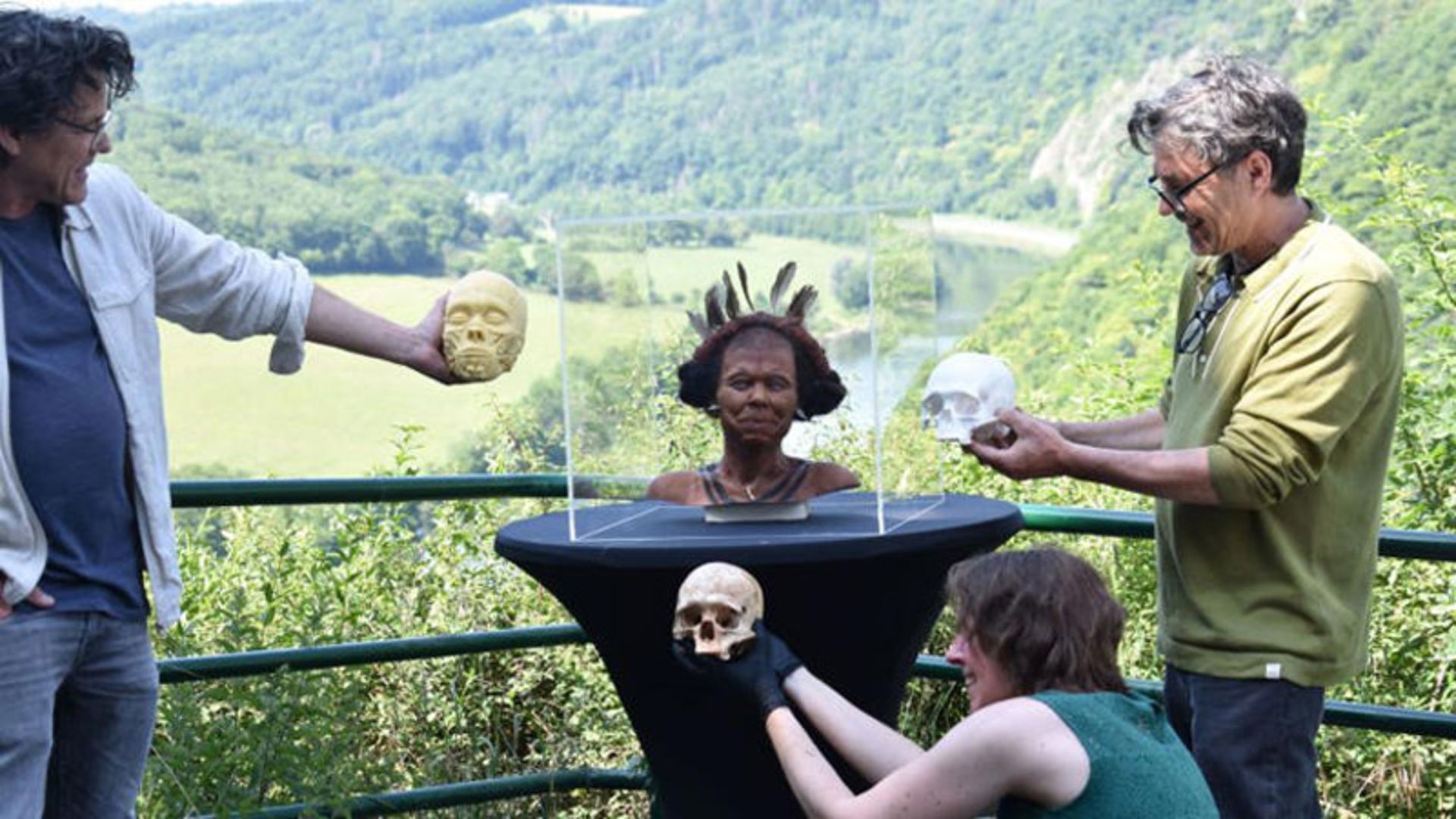 Researchers Reconstructing Maskar Mask