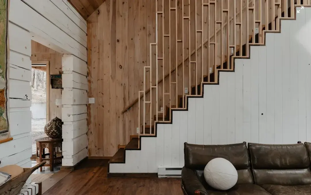 Wood wall cover
