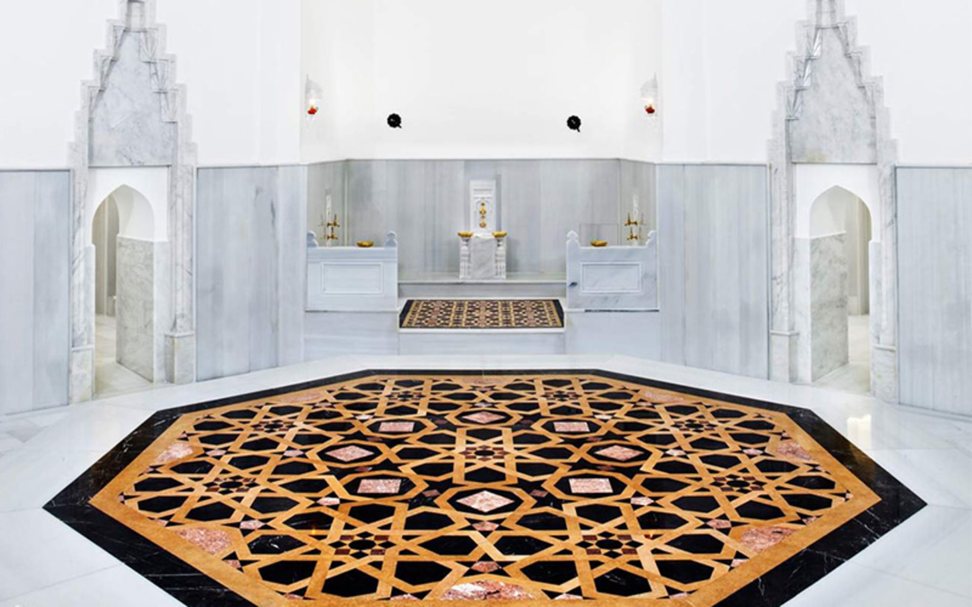 The ierior of the Khorram Sultan bath of marble