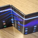 Samsung three -layer folding phone