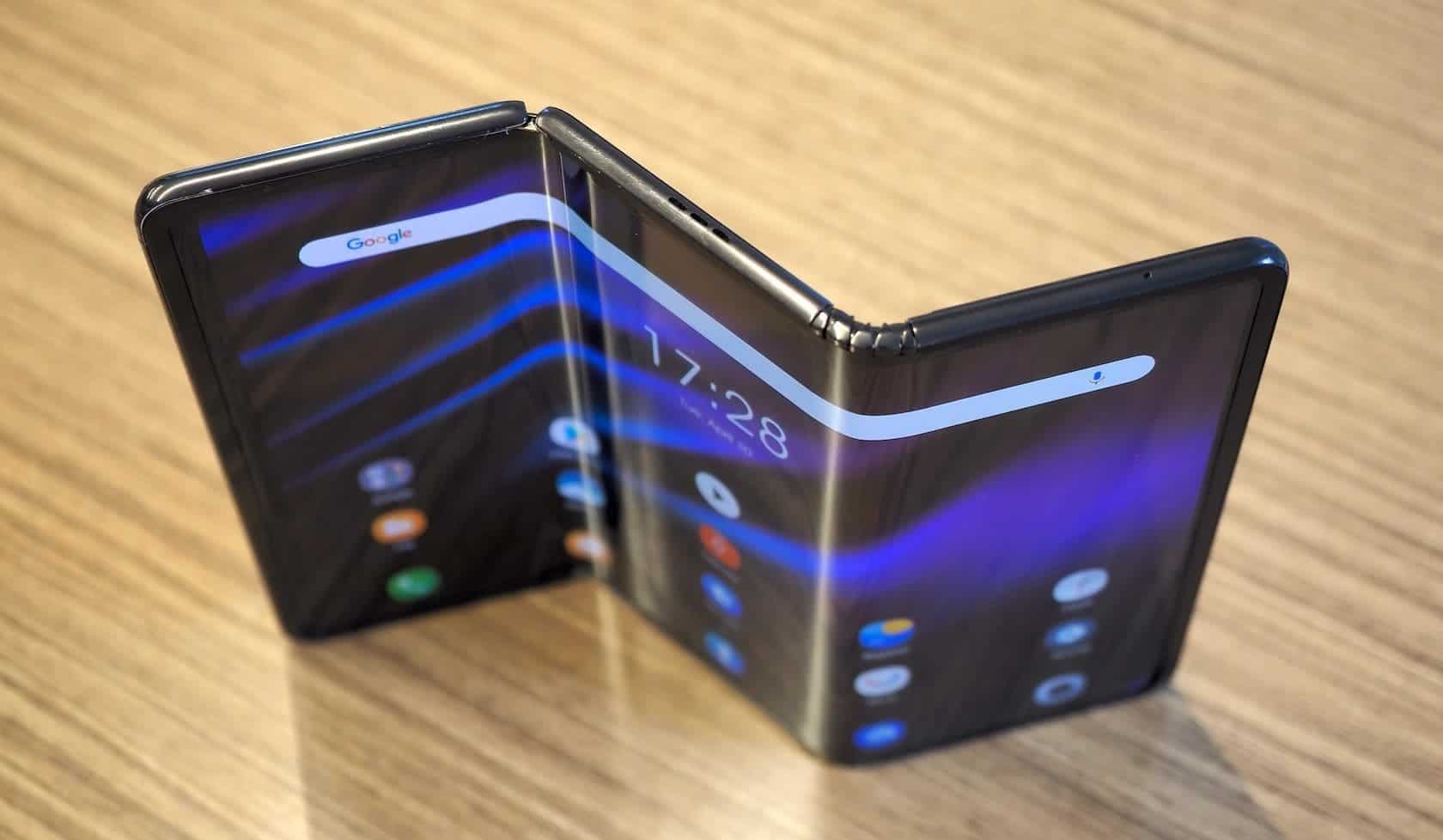 Samsung three -layer folding phone