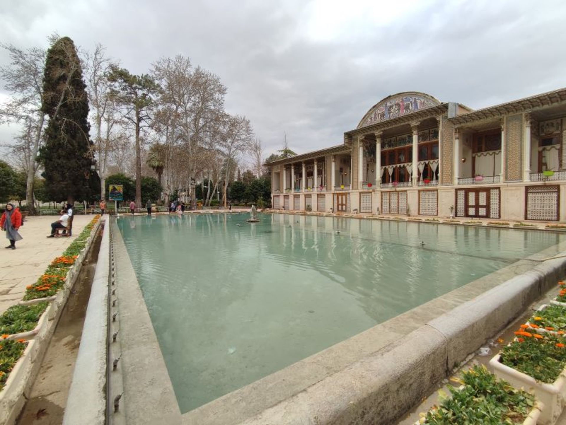 Mansion and Autumn Nature of Orange Garden Qavam Shiraz