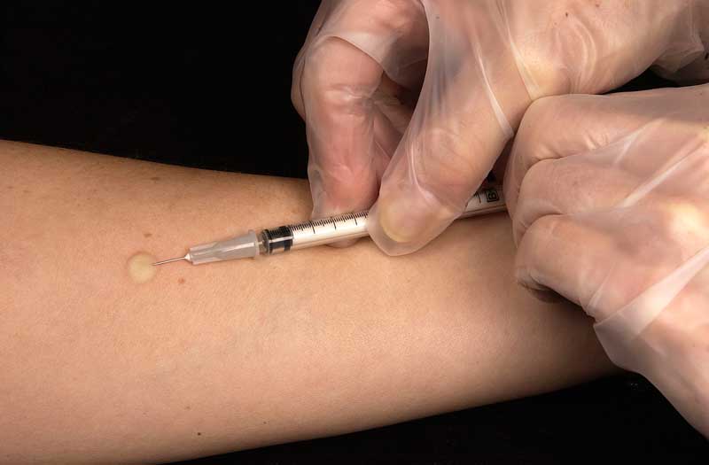 What to eat the first 2 hours after penicillin injection?