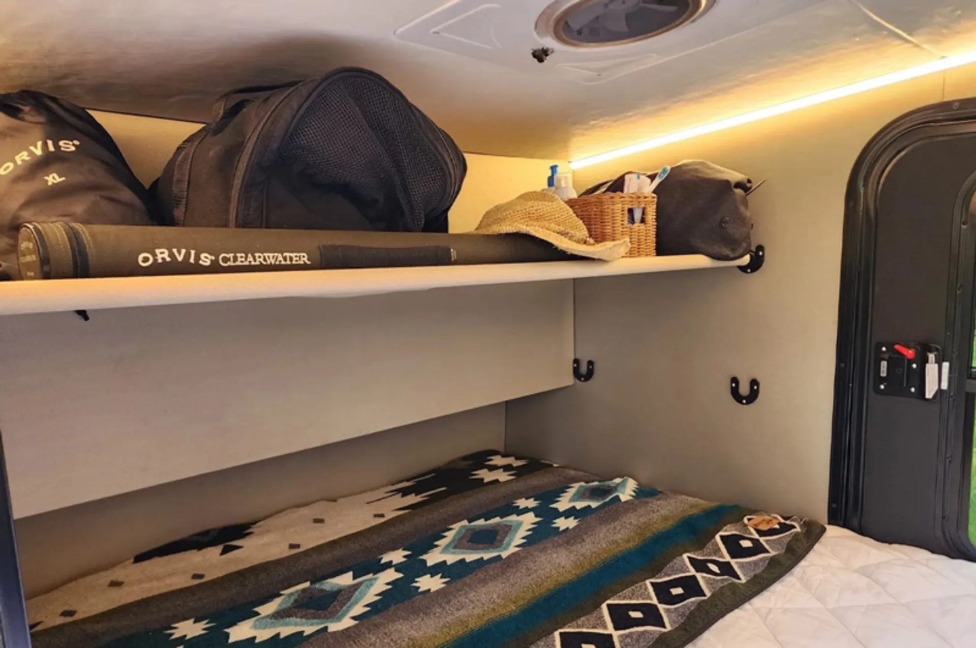 ALD09 camping trailer ierior shelf 