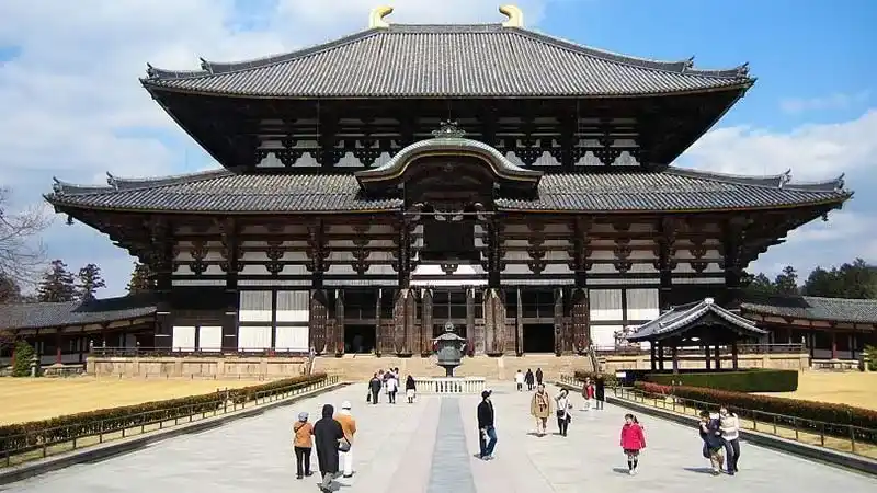Todaiji Temple in Nara Japan Sightseeing