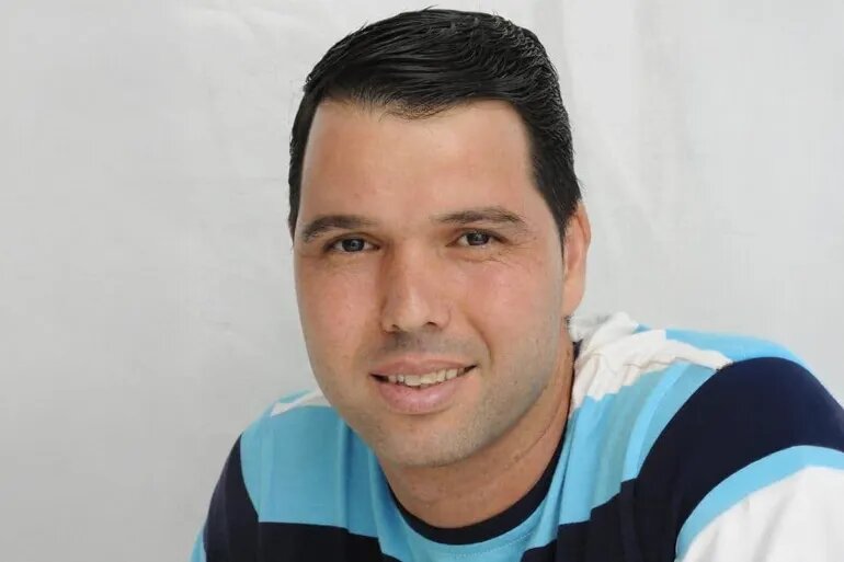 Narrative of the story of 4 free Palestinians; The captives who bonded with each other
