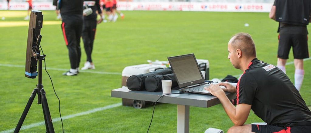5 technologies that revolutionized football - diginoy