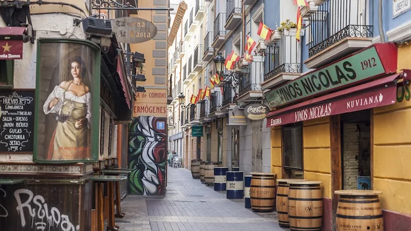 Zaragoza from the ports of Spain