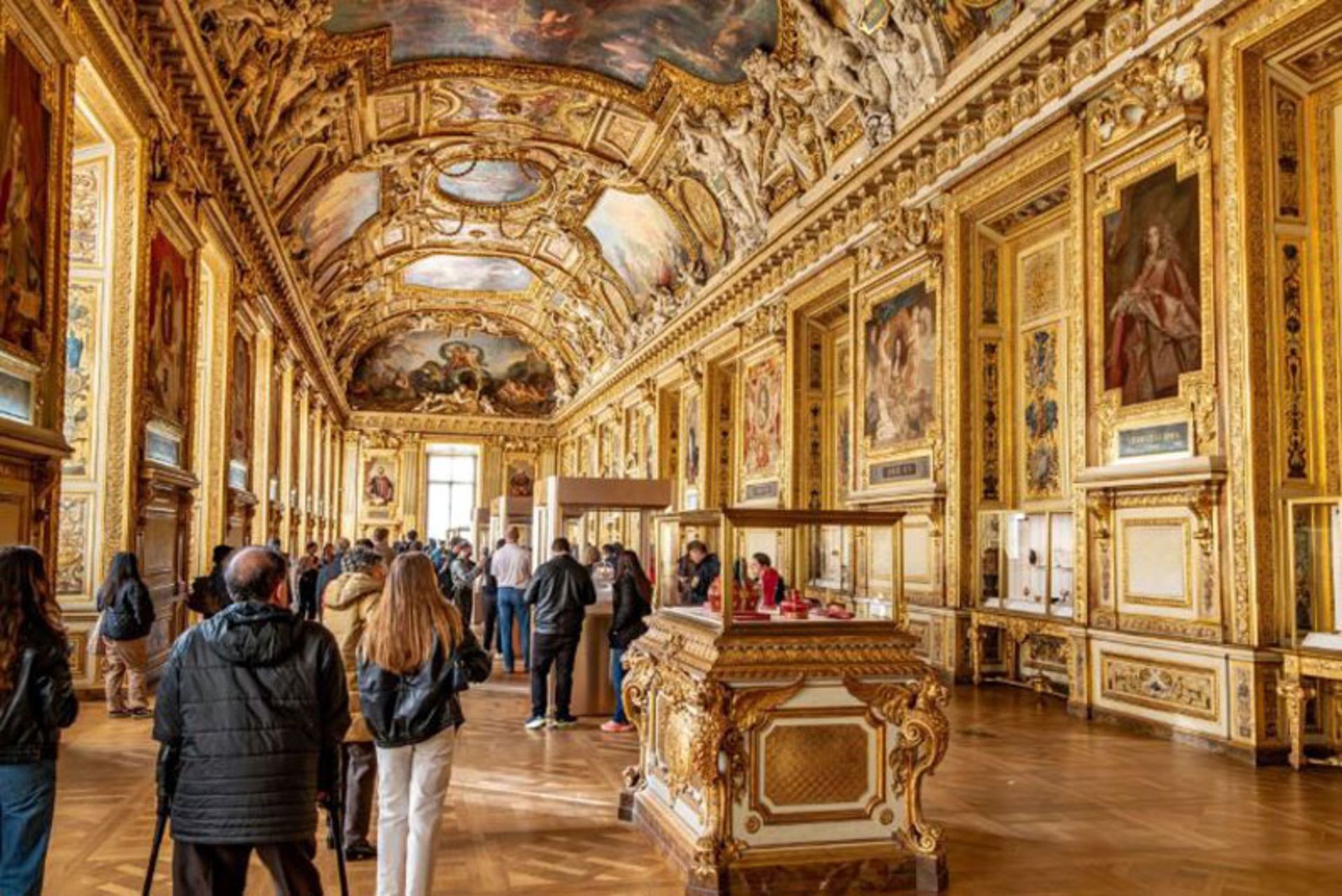 Theft from the Louvre