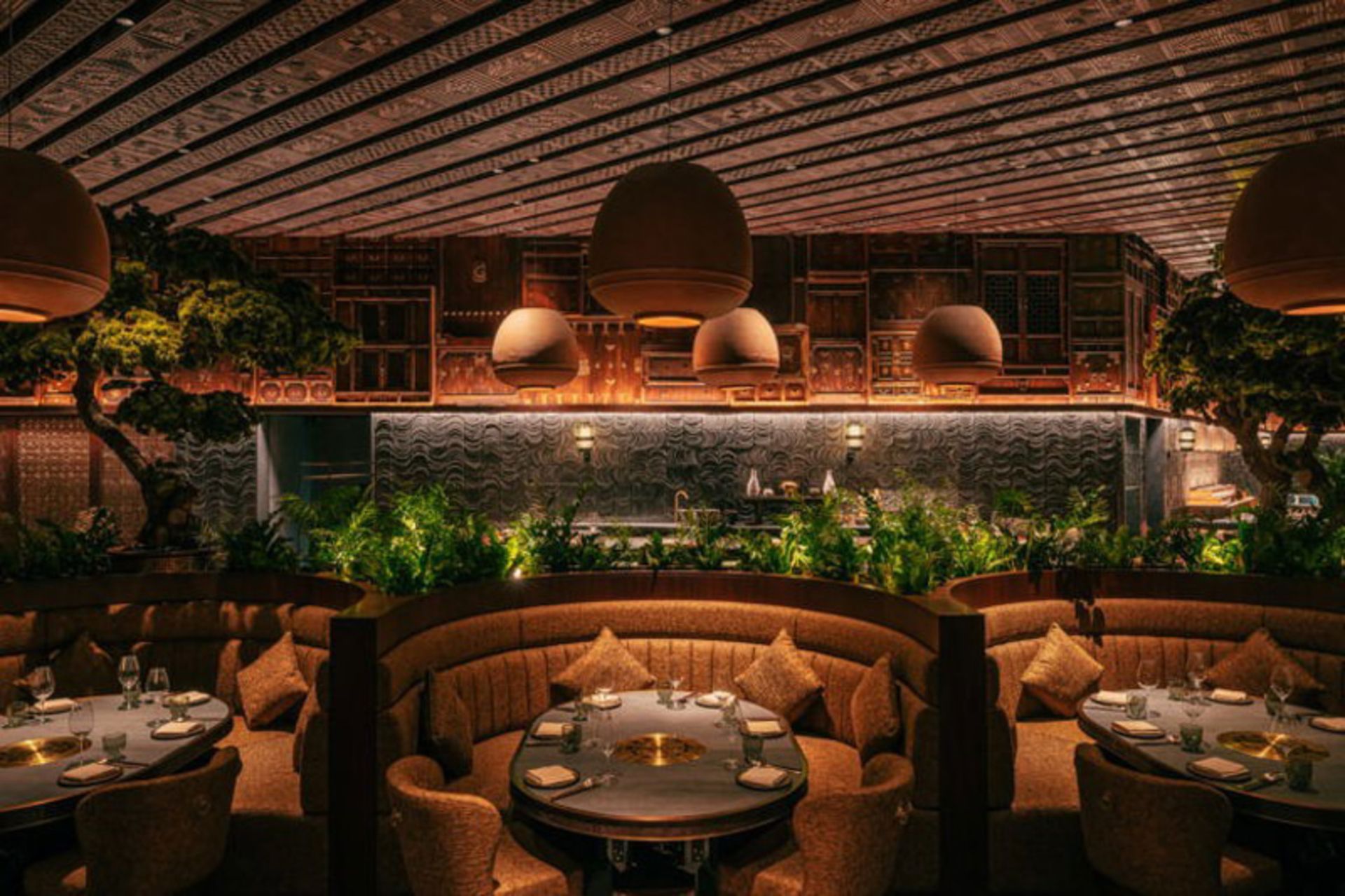 Round reception furniture and interior decorations of Hanu restaurant