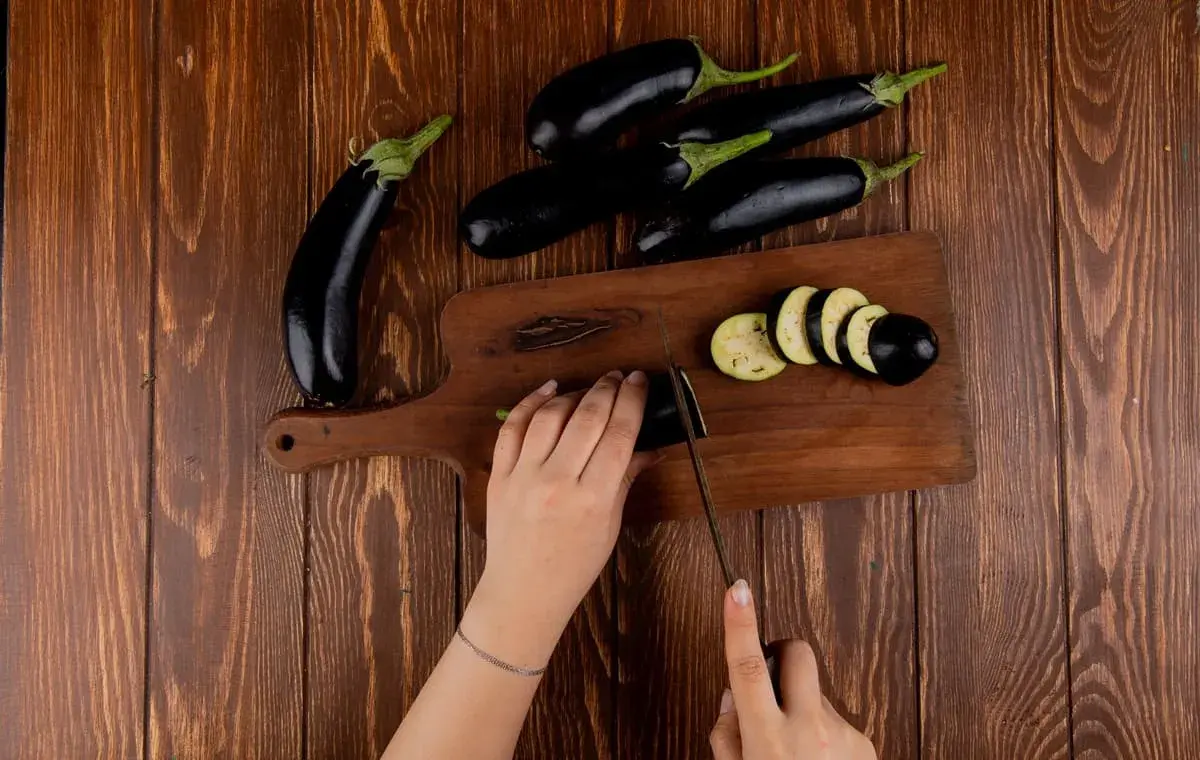 Steps to prepare eggpla