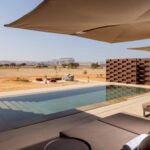 Swimming Swimming Hotel Stone