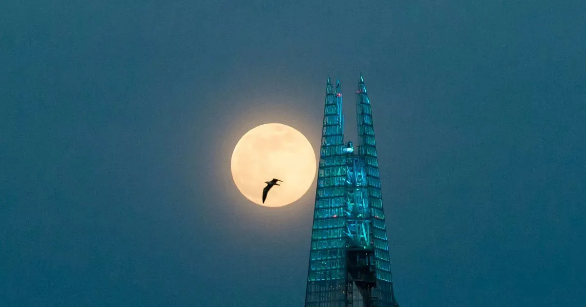 Supermoon in London