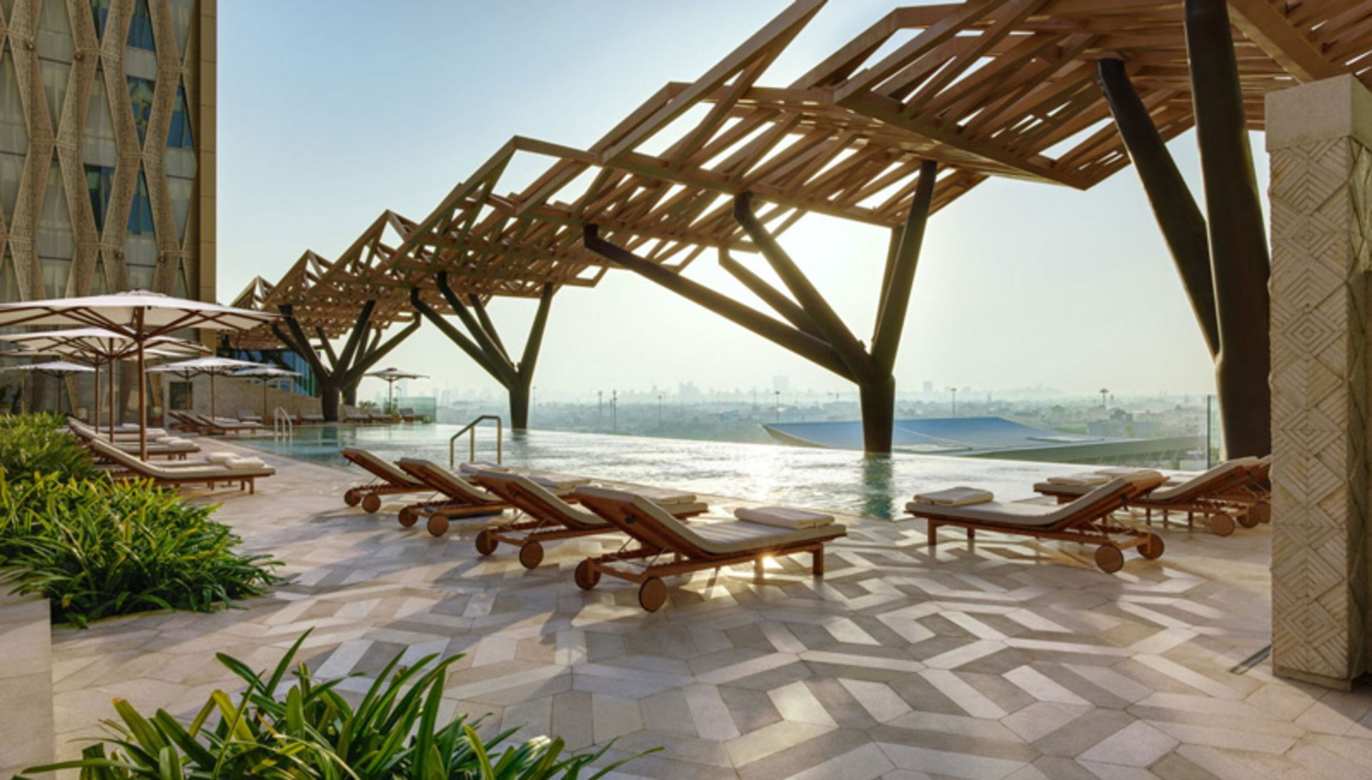 Outdoor swimming pool of Four Seasons Hotel Kuwait