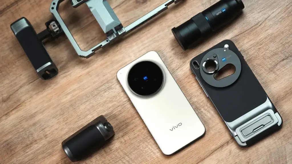 How much is the registration cost of Vivo X300 Pro?