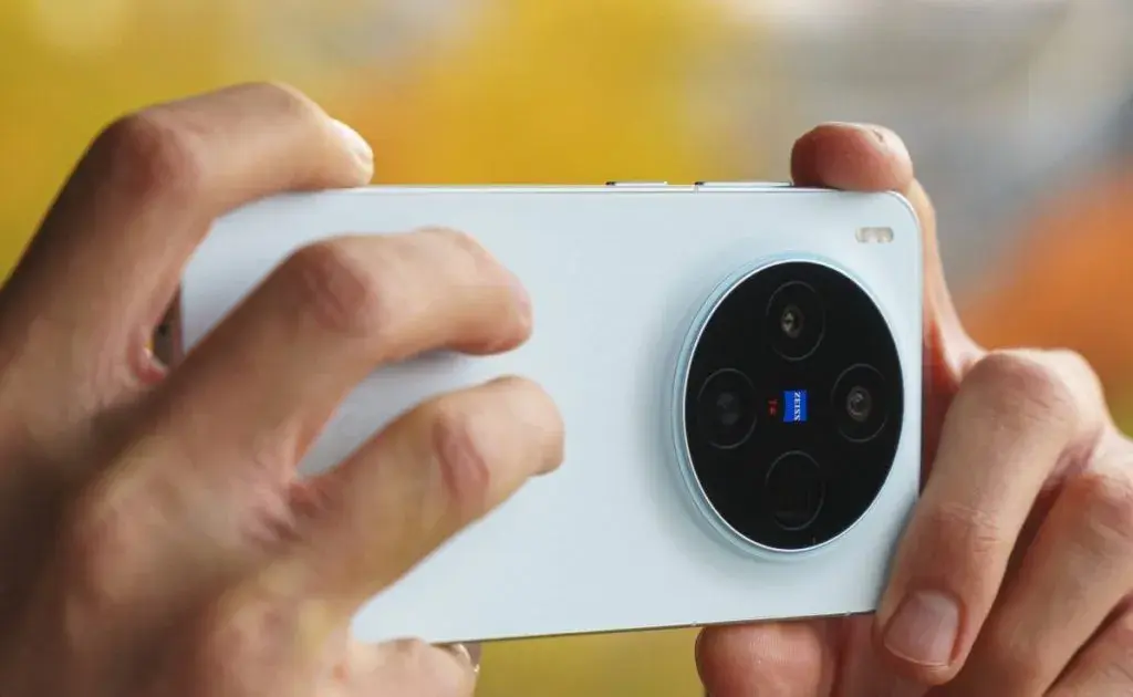 Global price of Vivo X300
