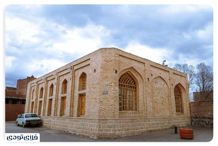 Where is Bonab? Amirfarhangi Pigeon House is one of the sights of Bonab