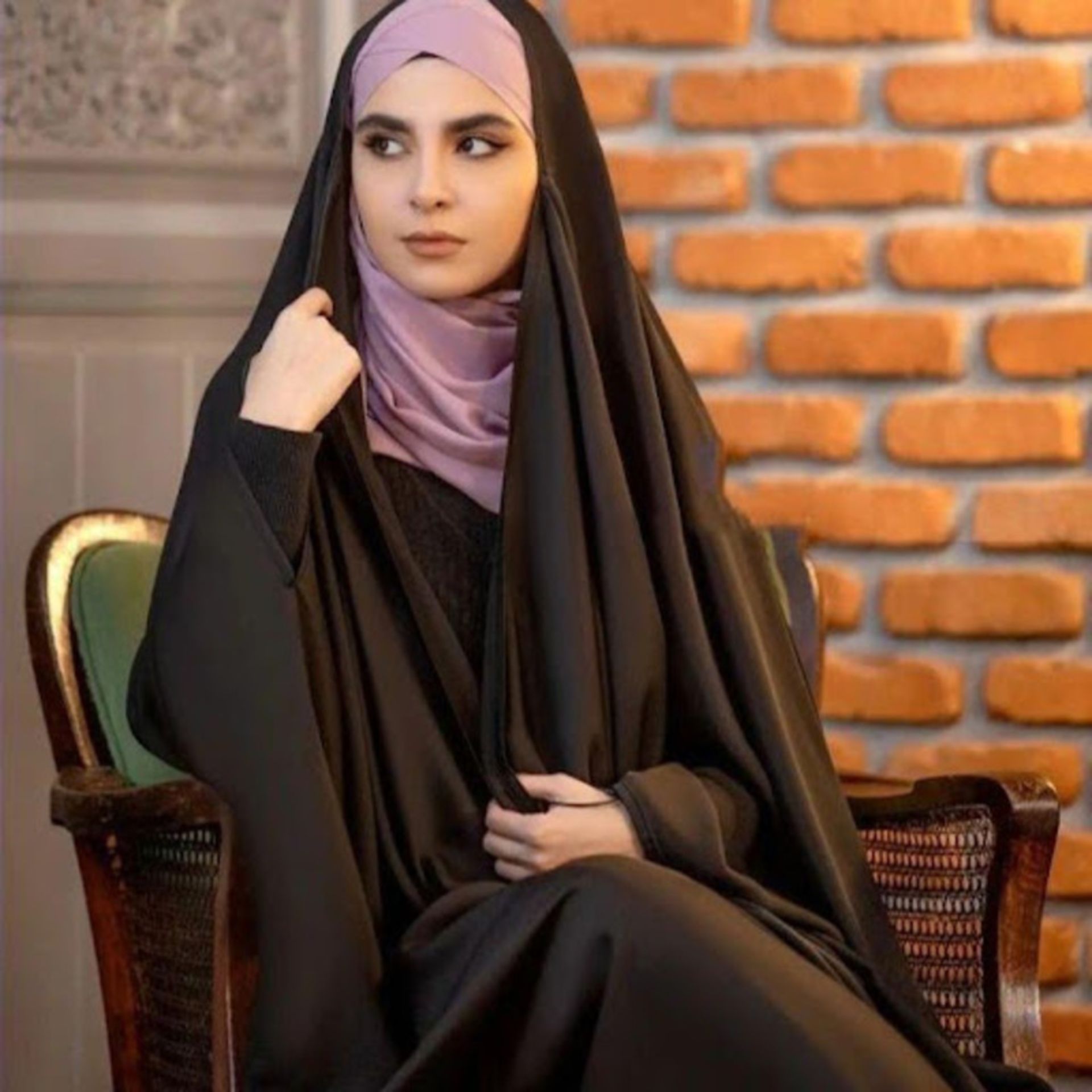 Black te with purple scarf