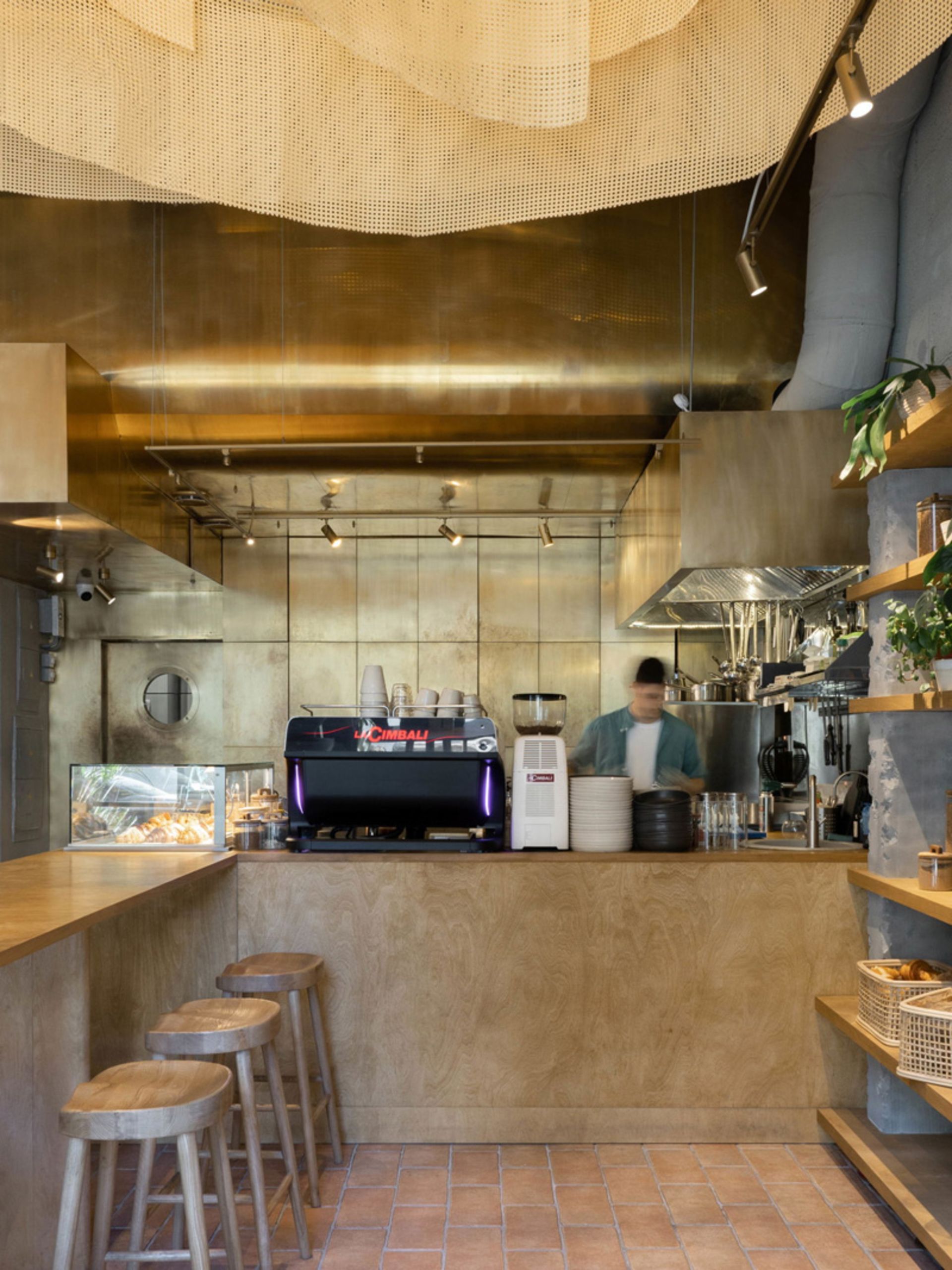 Landi cafe barista