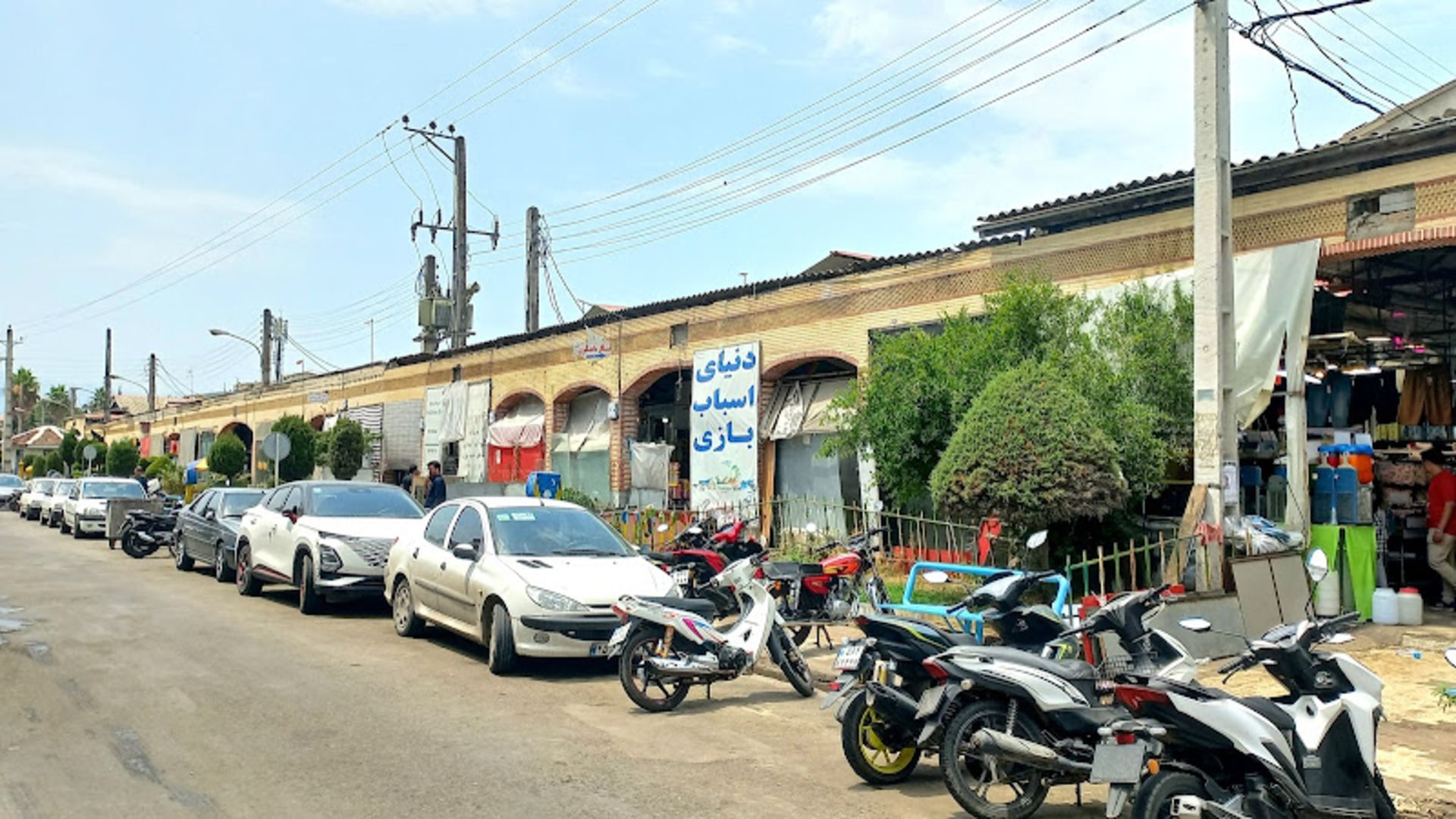 The exterior of Astara Beach Market