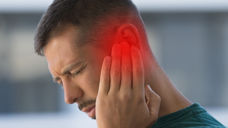 The cause of heat inside the right ear