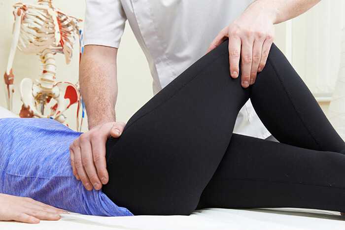What is the treatme of hip and groin pain in women on the left and right side?