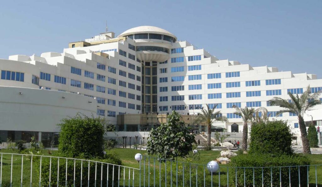 4 star hotels in Kish