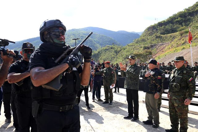 Politico: The US does not have enough military power to carry out its threats against Venezuela