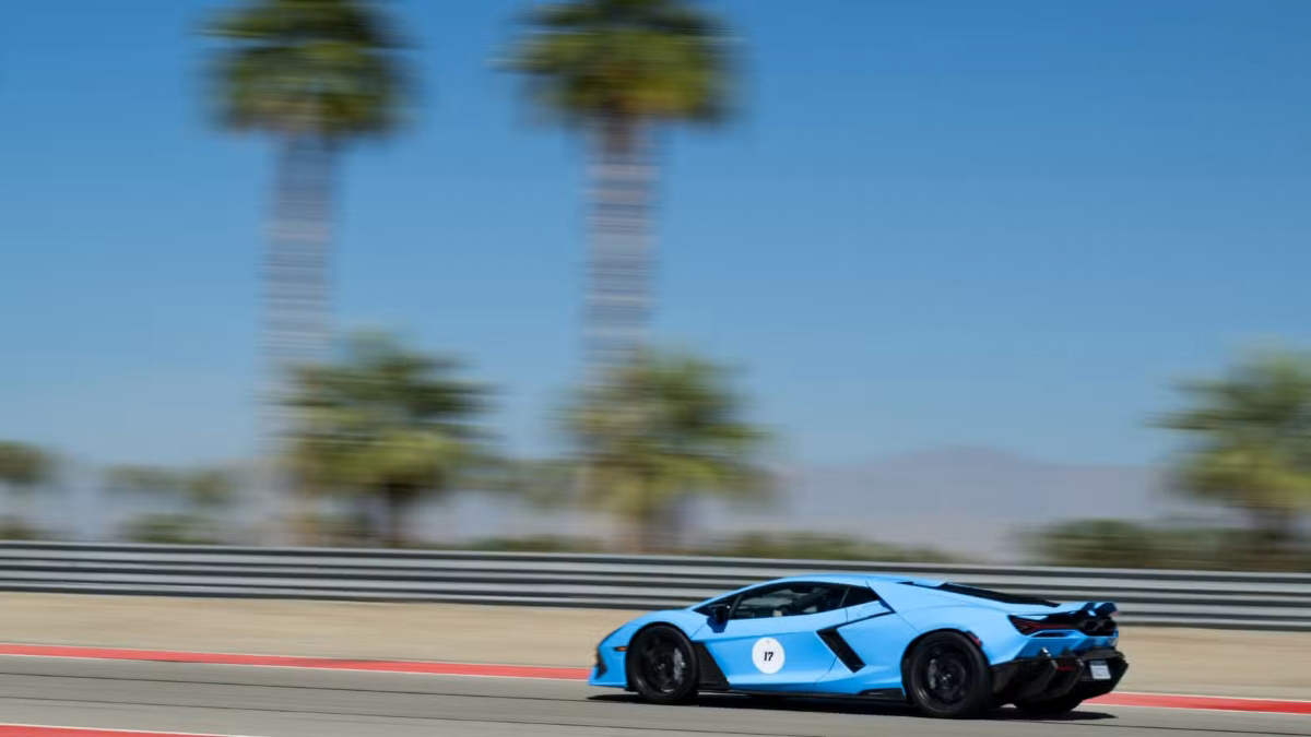 lambo-3 $75 million domain was free; When Lambo.com came to Lamborghini - Diginoy