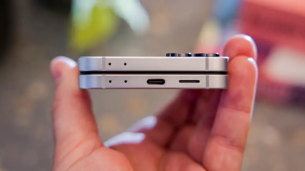 Galaxy Z Flip 8