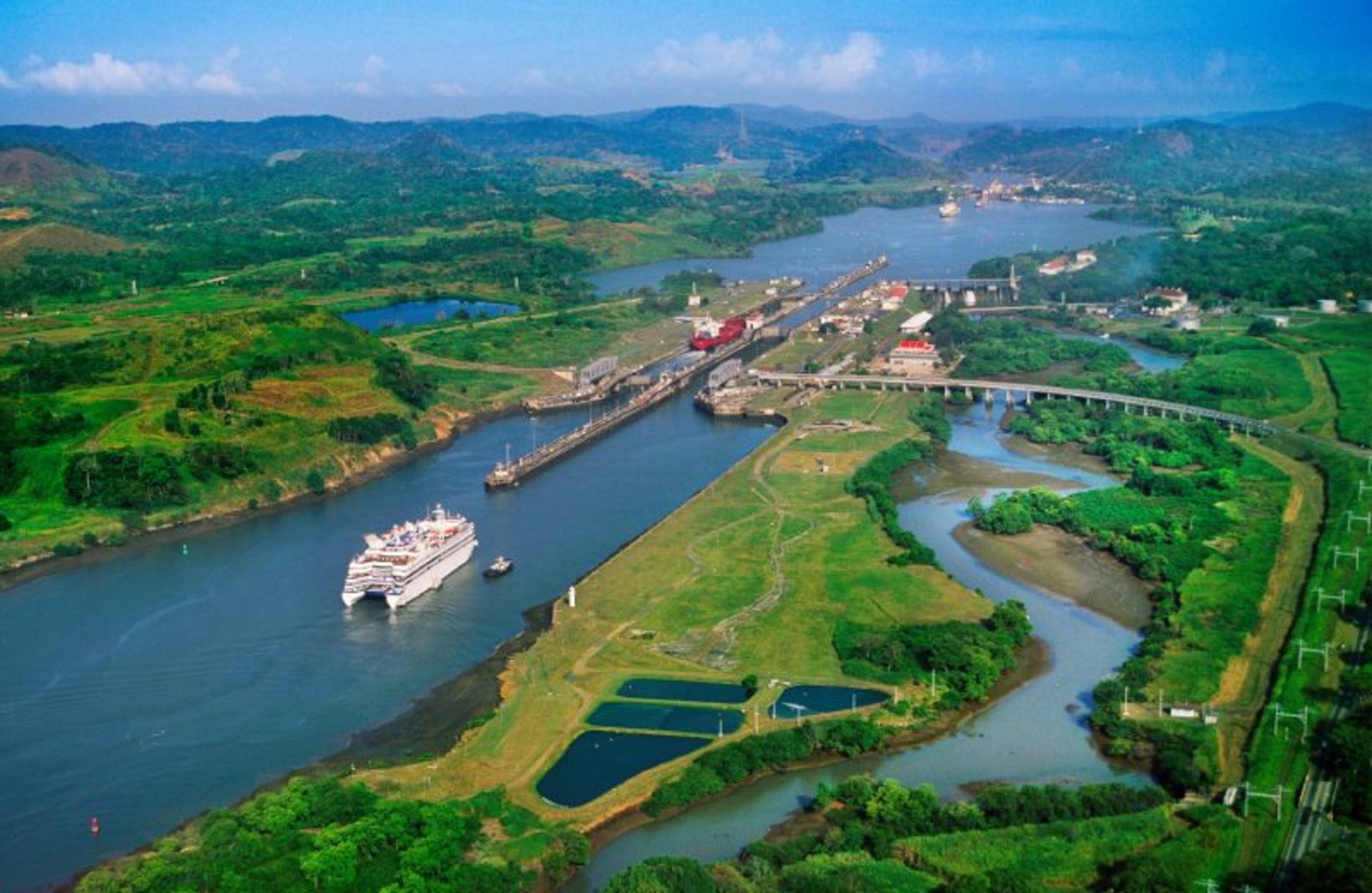 Sailing in the Panama Canal 
