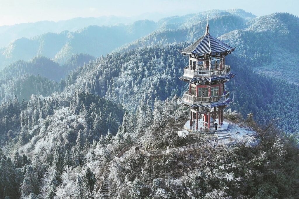 China's wier recreation