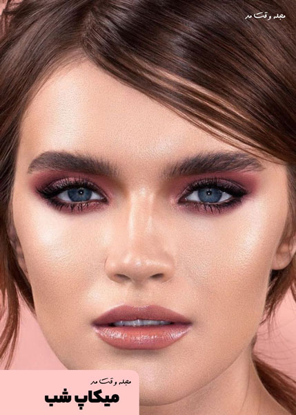 Make-up model and night makeup