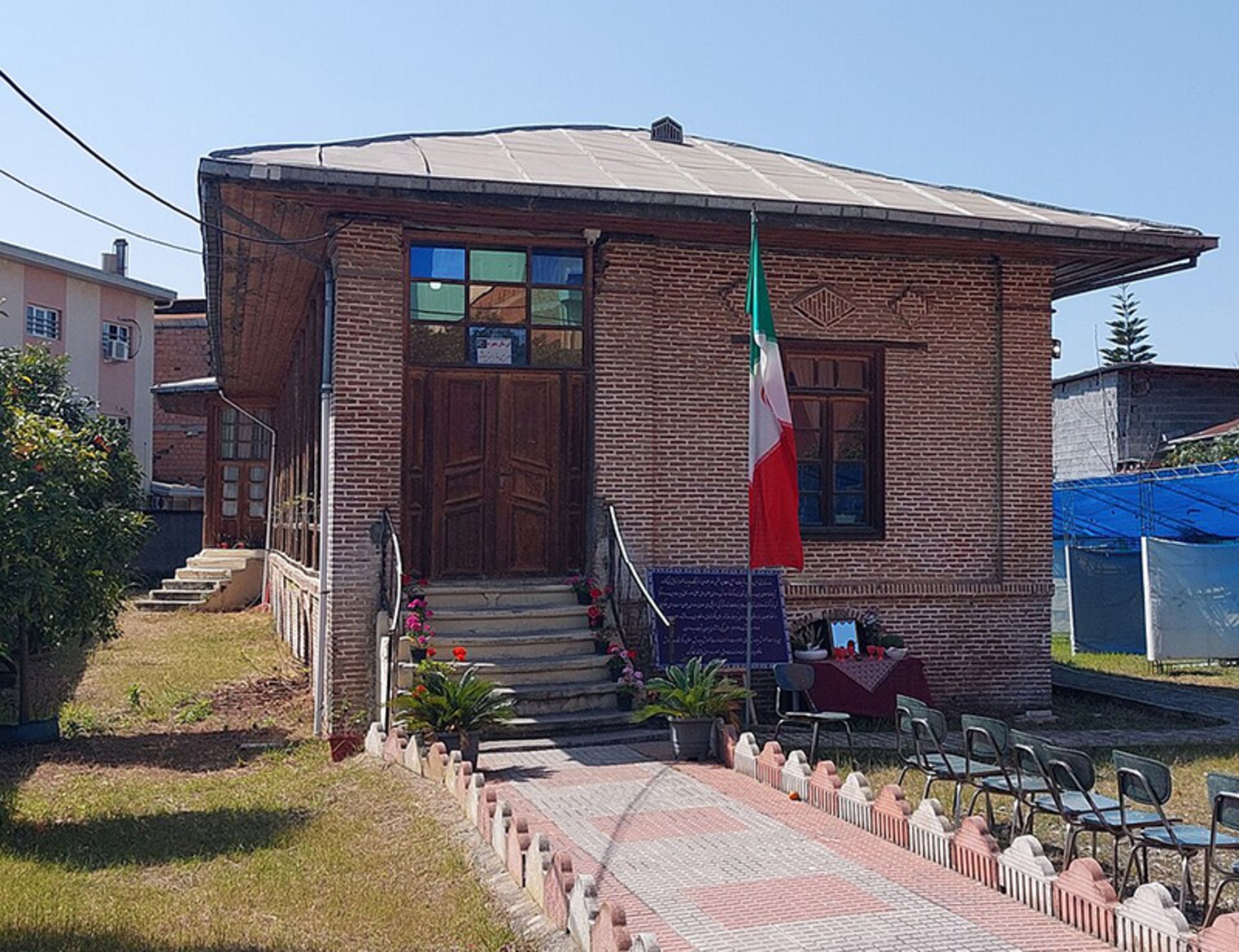 Narjes Babolsar historical school building