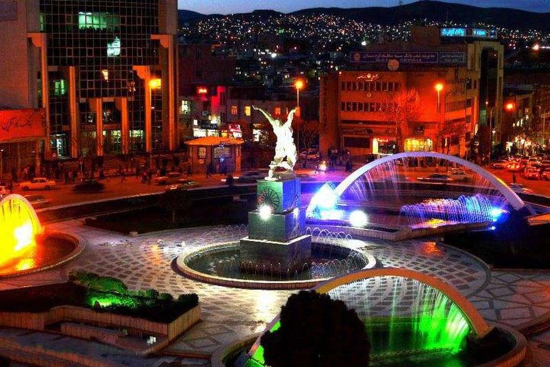 Illumination of Sanandaj Municipality Square at night