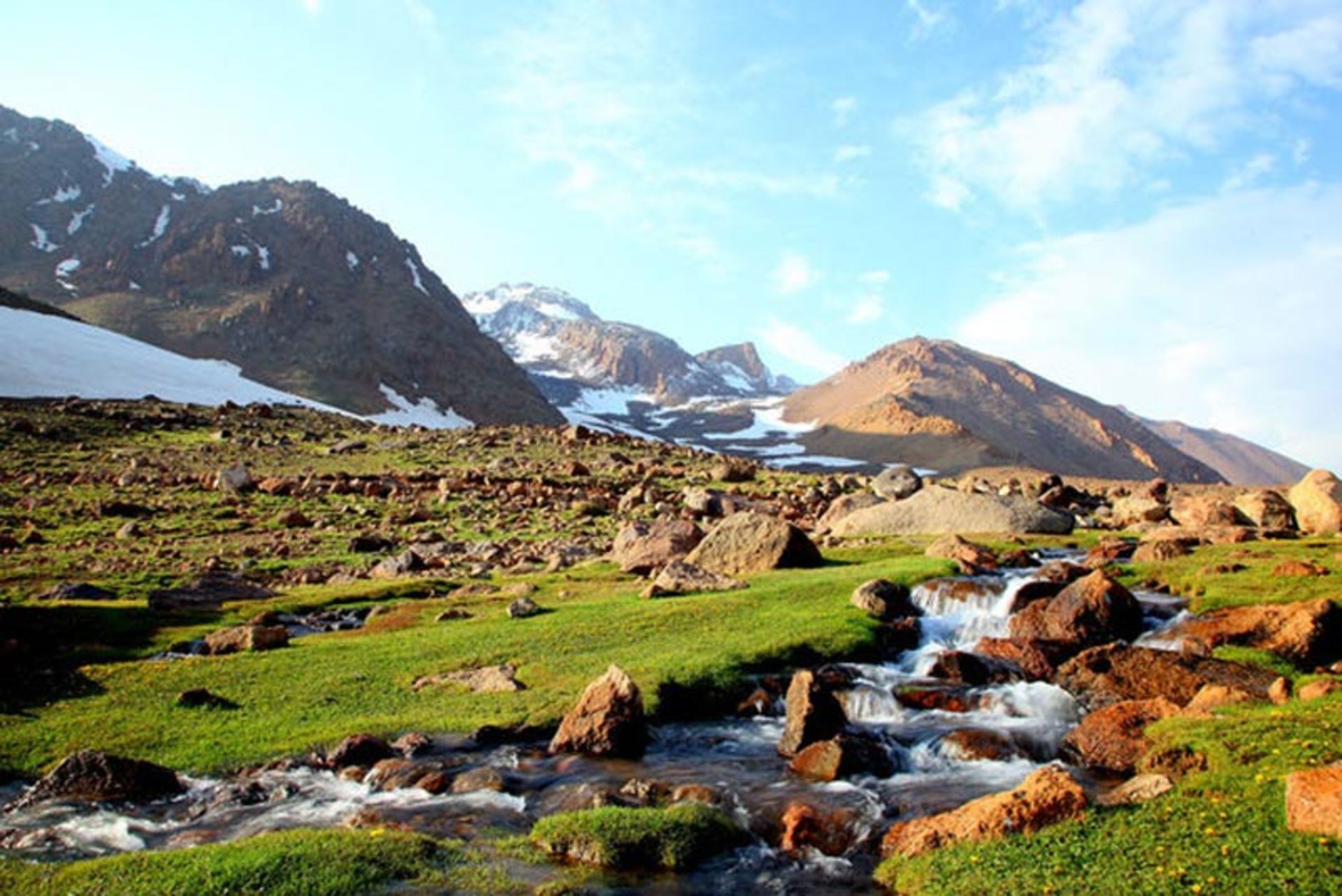 The green nature and river of the Alvares Valley