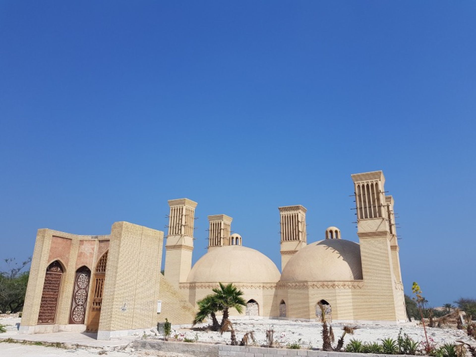 The buildings of the ancie city of Harira Kish
